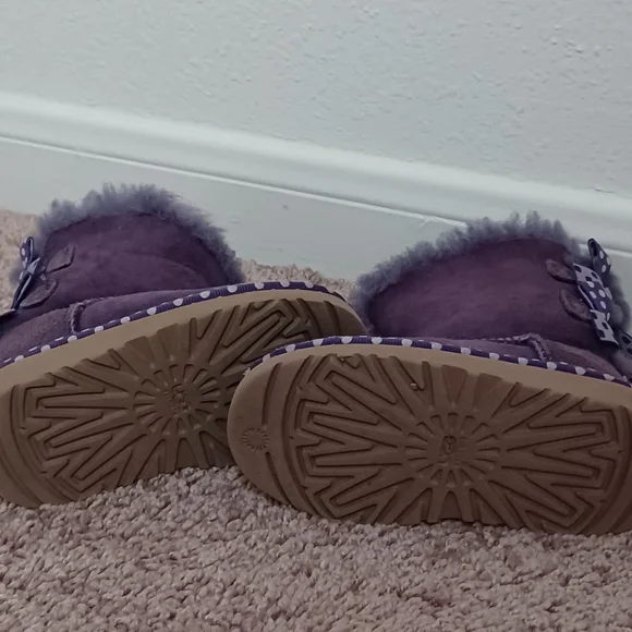 Purple ugg boots - Picture 5 of 5